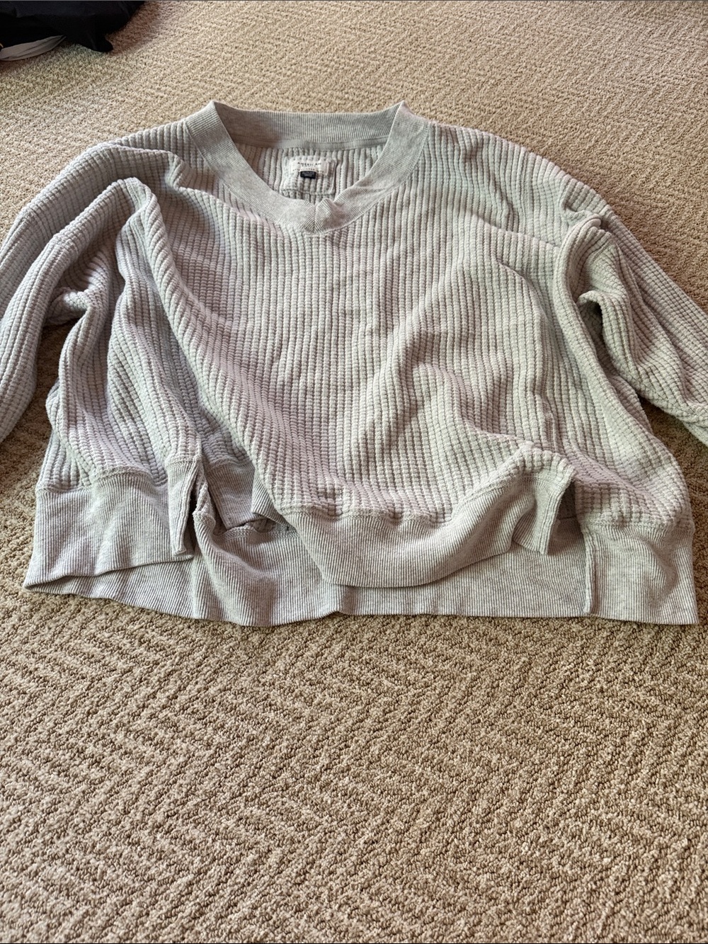 American Eagle Outfitters Ribbed Crewneck Sweater - Light Grey